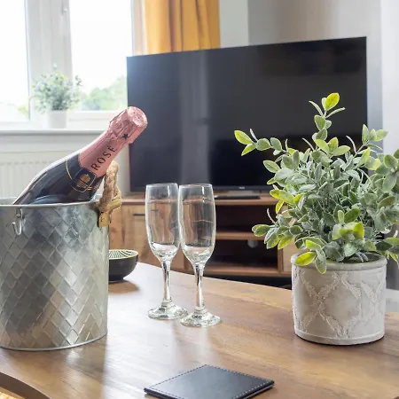 Mountain View Beautiful Large House By بيت للعطل