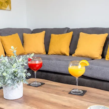 Holiday home Mountain View Beautiful Large House By