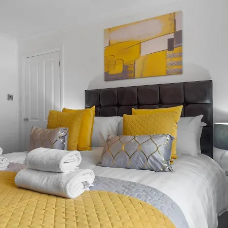 Mountain View Beautiful Large House By بيت للعطل