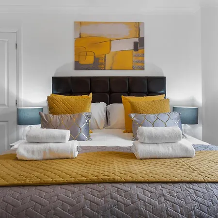 بيت للعطل Mountain View Beautiful Large House By